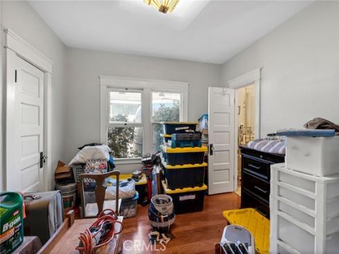 712 E Washington Ave , Orange, CA