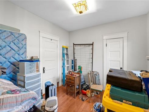 712 E Washington Ave , Orange, CA