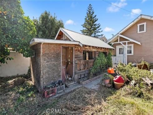 712 E Washington Ave , Orange, CA