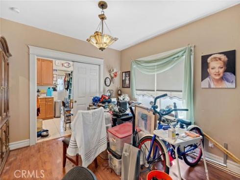 712 E Washington Ave , Orange, CA