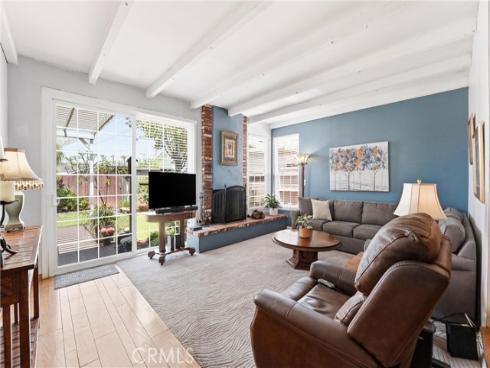 331 E Barkley , Orange, CA