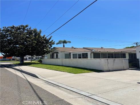 1103 W W Maple Ave  , Orange, CA