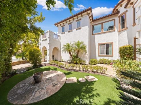 2563 N Falconer , Orange, CA