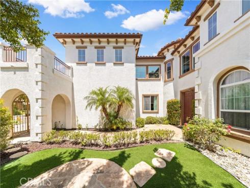 2563 N Falconer , Orange, CA