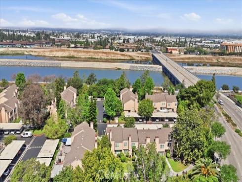 101 W Riverdale 9 , Orange, CA