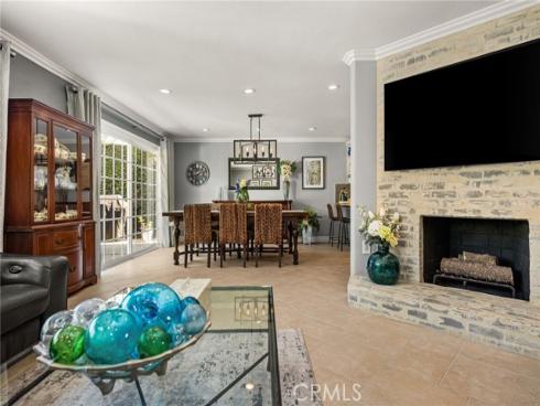 537 S Gardner , Orange, CA