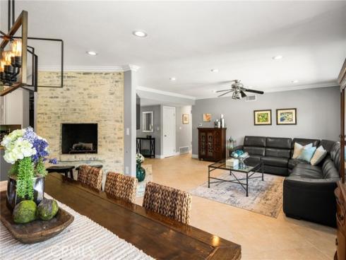 537 S Gardner , Orange, CA