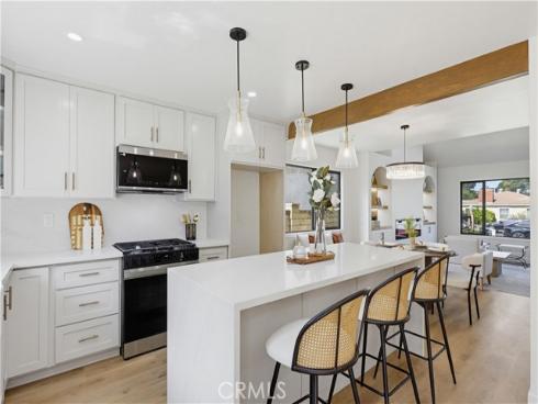 155 S Lincoln , Orange, CA