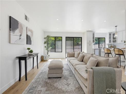 155 S Lincoln , Orange, CA