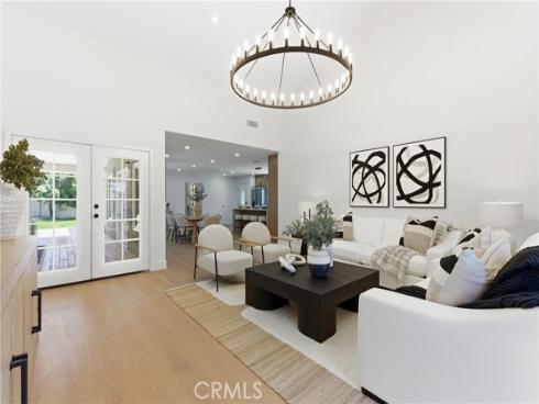 2148 E Onyx , Orange, CA