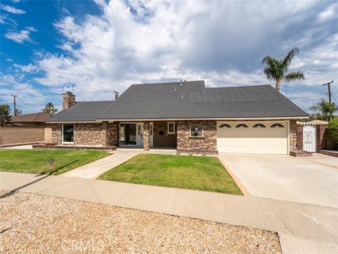 593 S Kensington  , Orange, CA