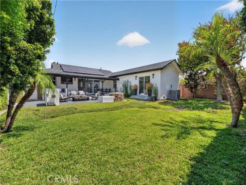 1030 E Oakmont  , Orange, CA