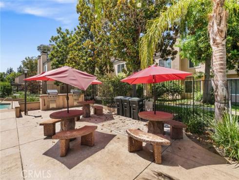 101 W Riverdale 60 Avenue, Orange, CA