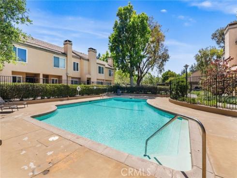 101 W Riverdale 60 Avenue, Orange, CA