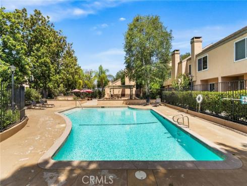 101 W Riverdale 60 Avenue, Orange, CA
