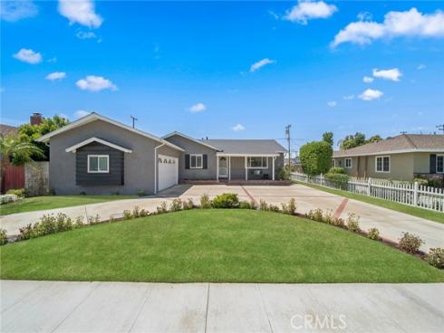 402 E Hoover Avenue, Orange, CA