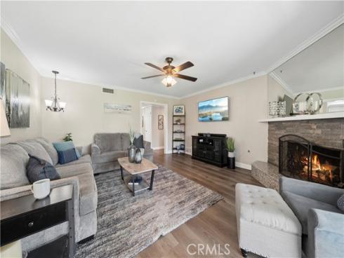 402 E Hoover Avenue, Orange, CA