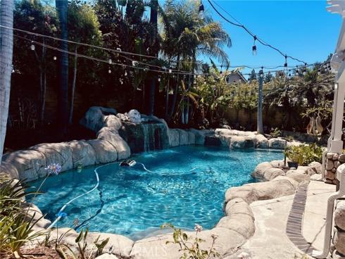 7702 E. Live Oak , Orange, CA