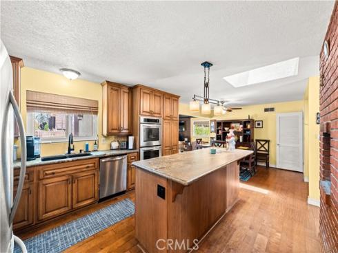 760  N Pine St  , Orange, CA