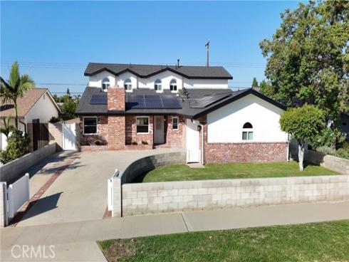 2331 E Adams , Orange, CA