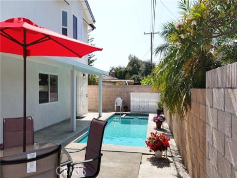 2331 E Adams , Orange, CA