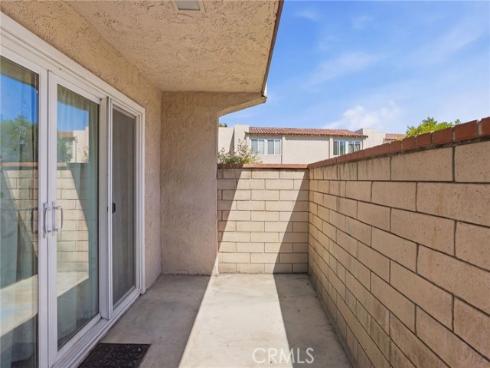 700 W La Veta  , Orange, CA