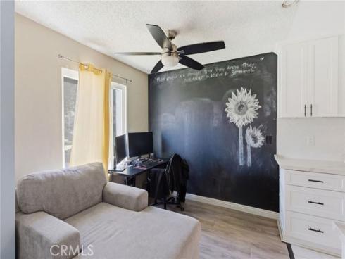 700 W La Veta  , Orange, CA