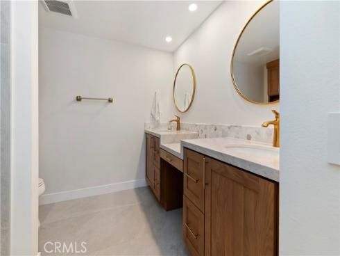 169 S Stonebrook , Orange, CA