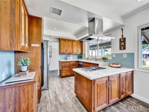 1220 E Adams Avenue, Orange, CA
