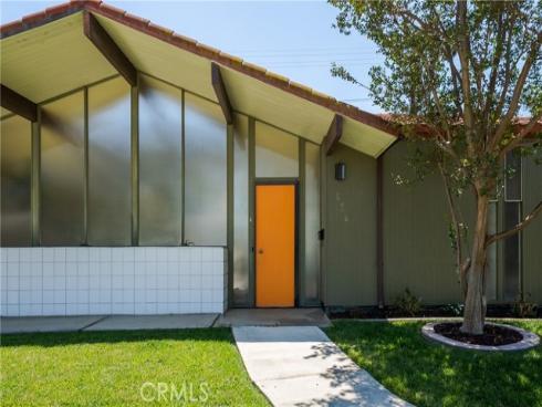 626 E Palmdale , Orange, CA