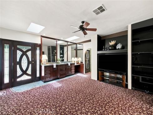 1324 E Chapman , Orange, CA