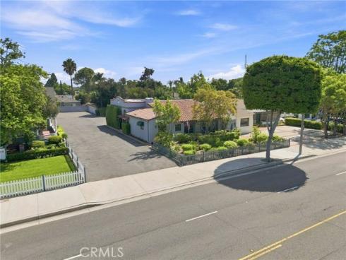 1324 E Chapman , Orange, CA