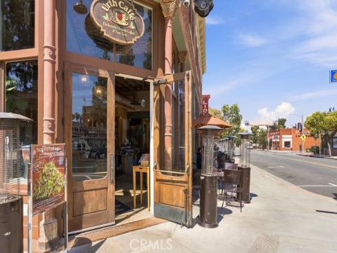 1324 E Chapman , Orange, CA