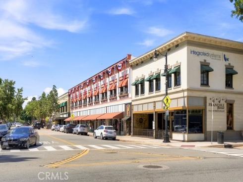 1324 E Chapman , Orange, CA