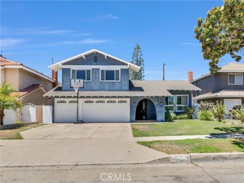 745 E. Barkley Avenue