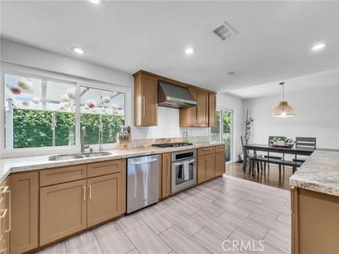 745 E Barkley Avenue, Orange, CA