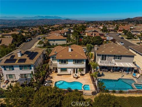 2546 N Avalon Avenue , Orange, CA