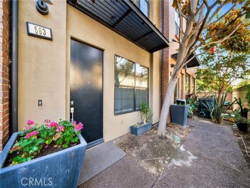 563 W. Maple Avenue