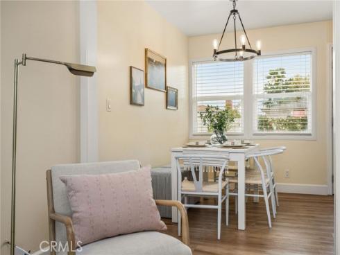 944 W Acacia Avenue, Orange, CA