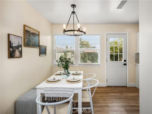 944 W Acacia Avenue, Orange, CA