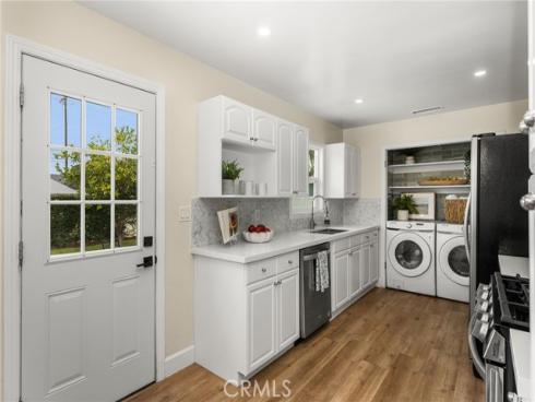 944 W Acacia Avenue, Orange, CA