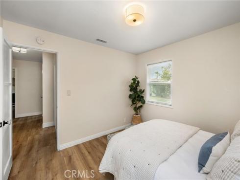 944 W Acacia Avenue, Orange, CA