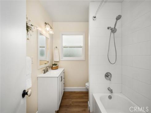 944 W Acacia Avenue, Orange, CA