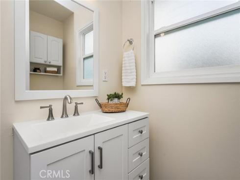 944 W Acacia Avenue, Orange, CA