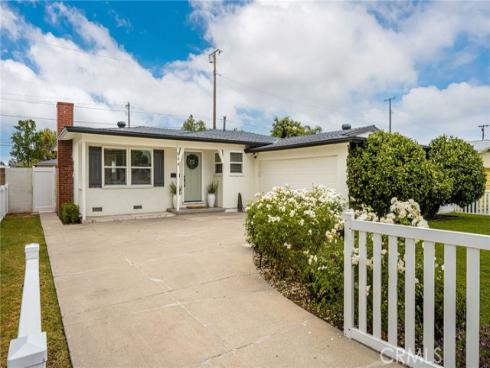 944 W Acacia Avenue, Orange, CA