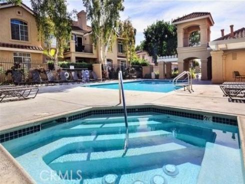 8215 E White Oak Ridge 33 , Orange, CA