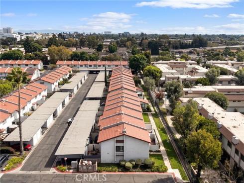 1910 W Palmyra 135 , Orange, CA