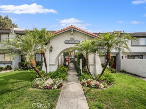 1910 W Palmyra  135 , Orange, CA
