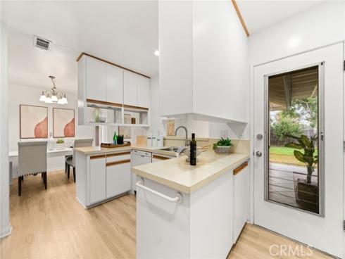 2342 E La Veta , Orange, CA