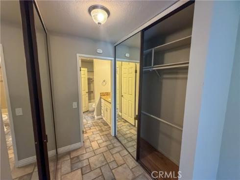 700 E Lake  67 , Orange, CA